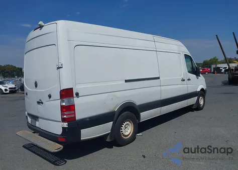 2011 Mercedes-Benz Sprinter 2500 High Roof from USA, damaged, VIN WD3PE8CB5B5562245